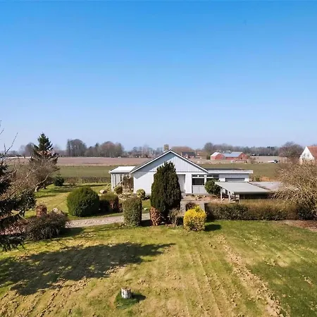 Tatil Evi Schoenes Mit Grill, Terrasse Und Garten *