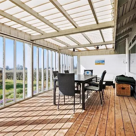 بيت للعطل Schoenes Mit Grill, Terrasse Und Garten *